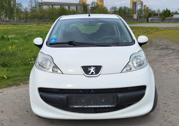 Peugeot 107 cena 7900 przebieg: 120000, rok produkcji 2008 z Terespol małe 211